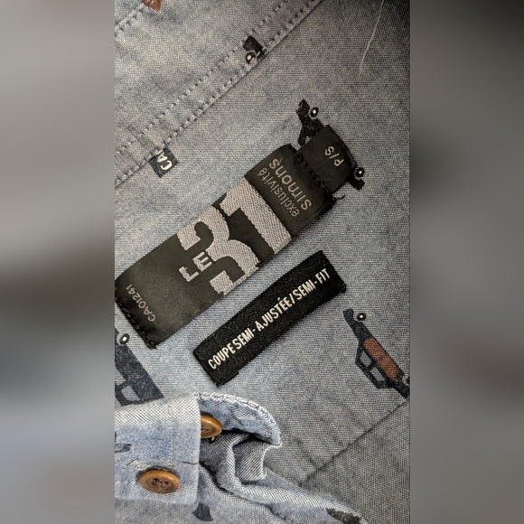 Simons Casual Blue Graphic Button Down Shirt - Picture 3 of 5